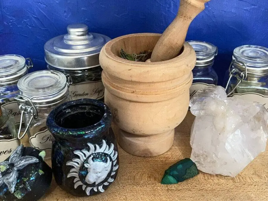 Apothecary Herbal Blends
