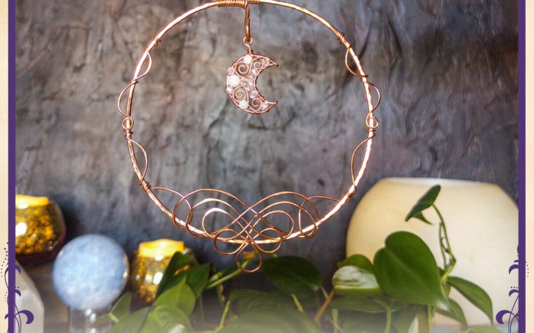 Decor That Shifts With the Seasons: An Interchangeable Charm System for Magickal Spaces